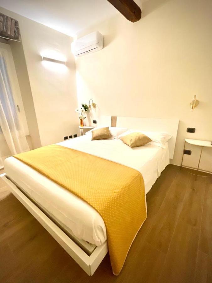 Opera Apartment Sarzana Exterior photo